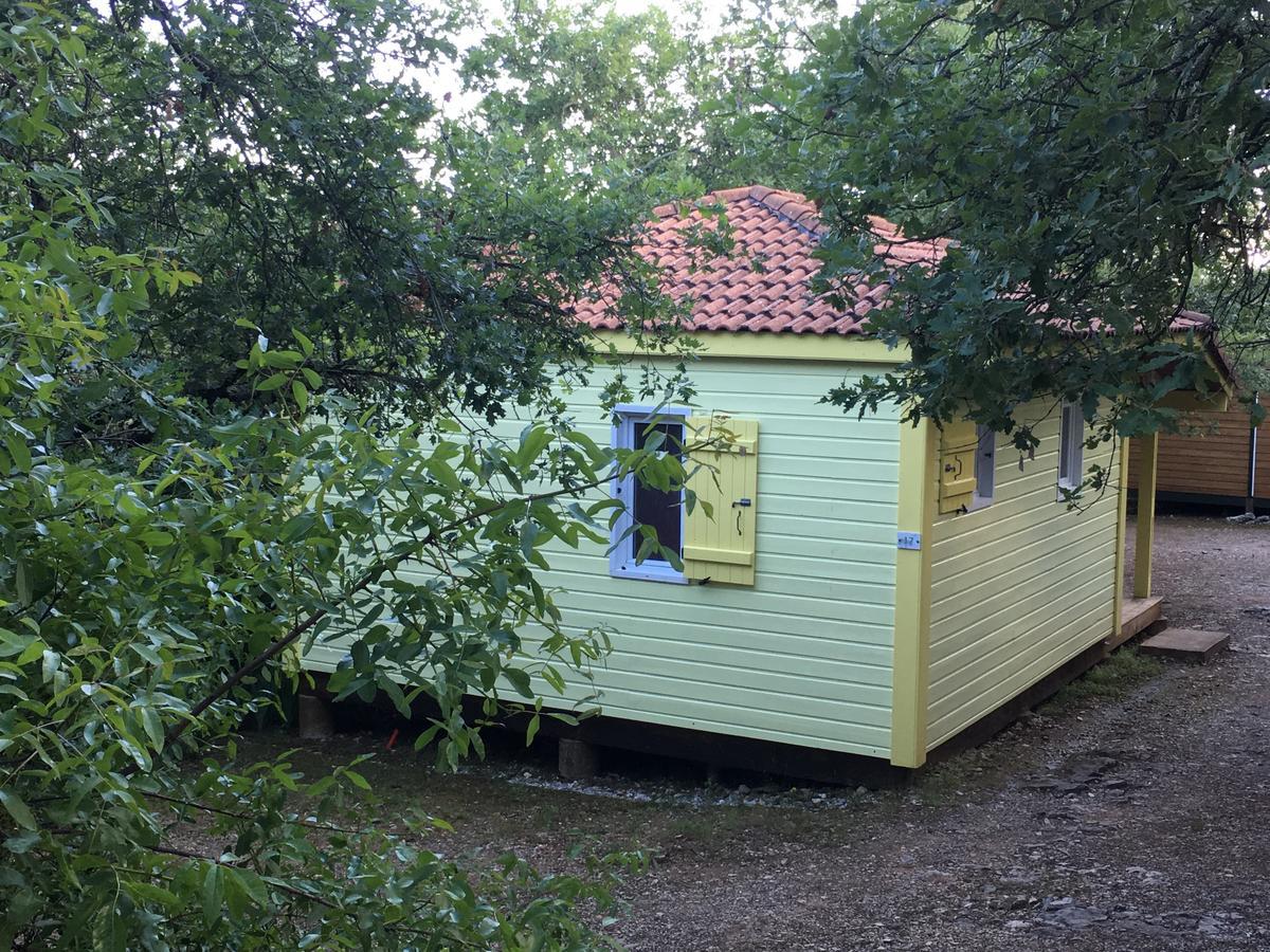 Camping Chalets Les Chênes Verts Vogue Exterior foto